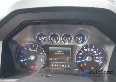 2011 Ford F-250 Lariat z USA, uszkodzony, nr VIN 1FT7W2BT0BEC62719